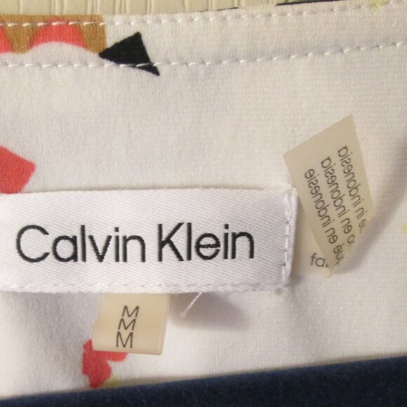 CALVIN KLEIN SIZE MEDIUM SILKY SOFT FLORAL PEASANT TOP - Picture 3 of 4